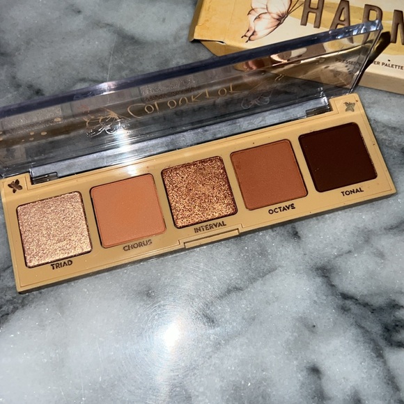 COLOURPOP Harmony Eyeshadow Palette- LIMITED HOLIDAY EDITION - Picture 3 of 4